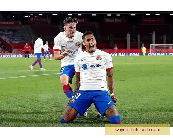 穆里奇神奇表现助力巴萨夺西甲冠军逆袭皇马荣耀时刻